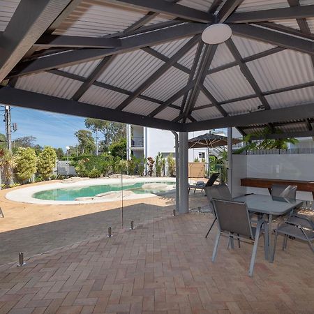 Anchor Motel Noosa Noosaville Buitenkant foto